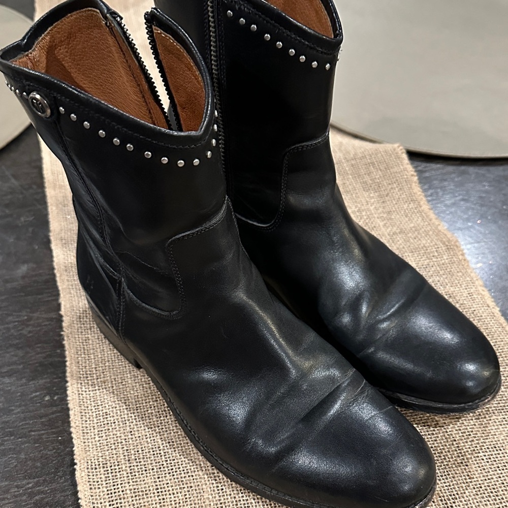 Frye Black Leather Ankle Boots with Silver Studs